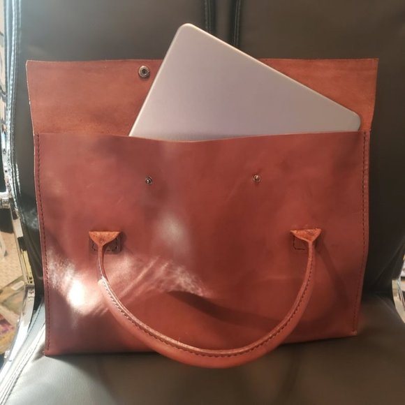 ScapeGrace Designs Brown Leather Laptop Briefcase - Picture 3 of 3